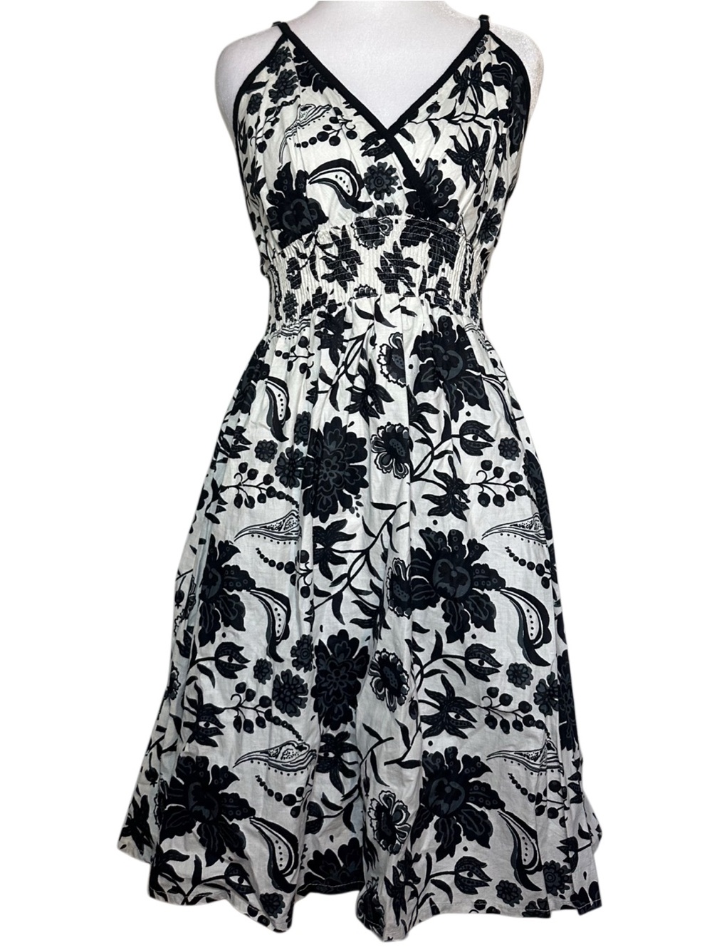 Cute Options Black & White Floral Midi Dress